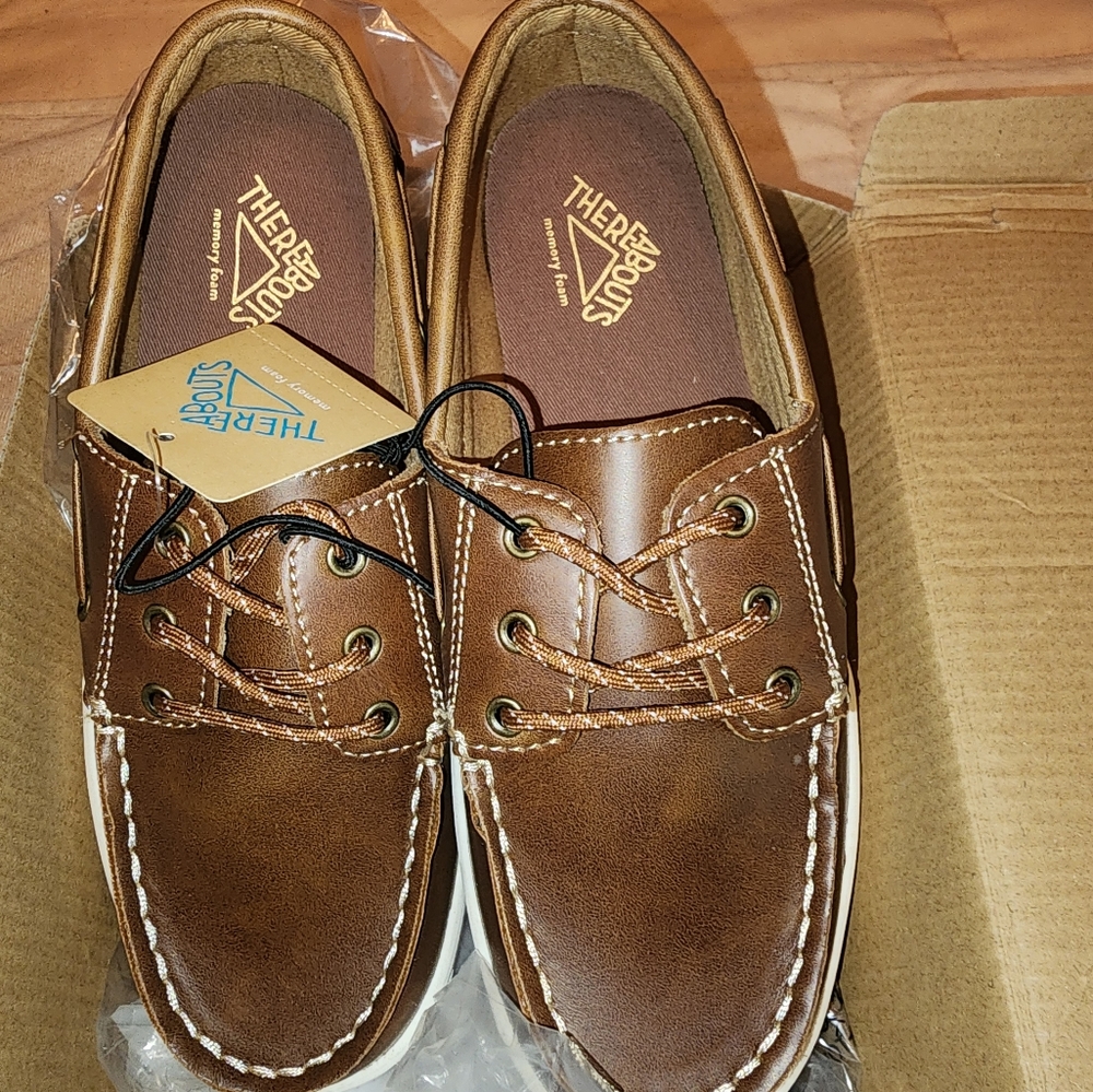 Boys brand new shoes size 3